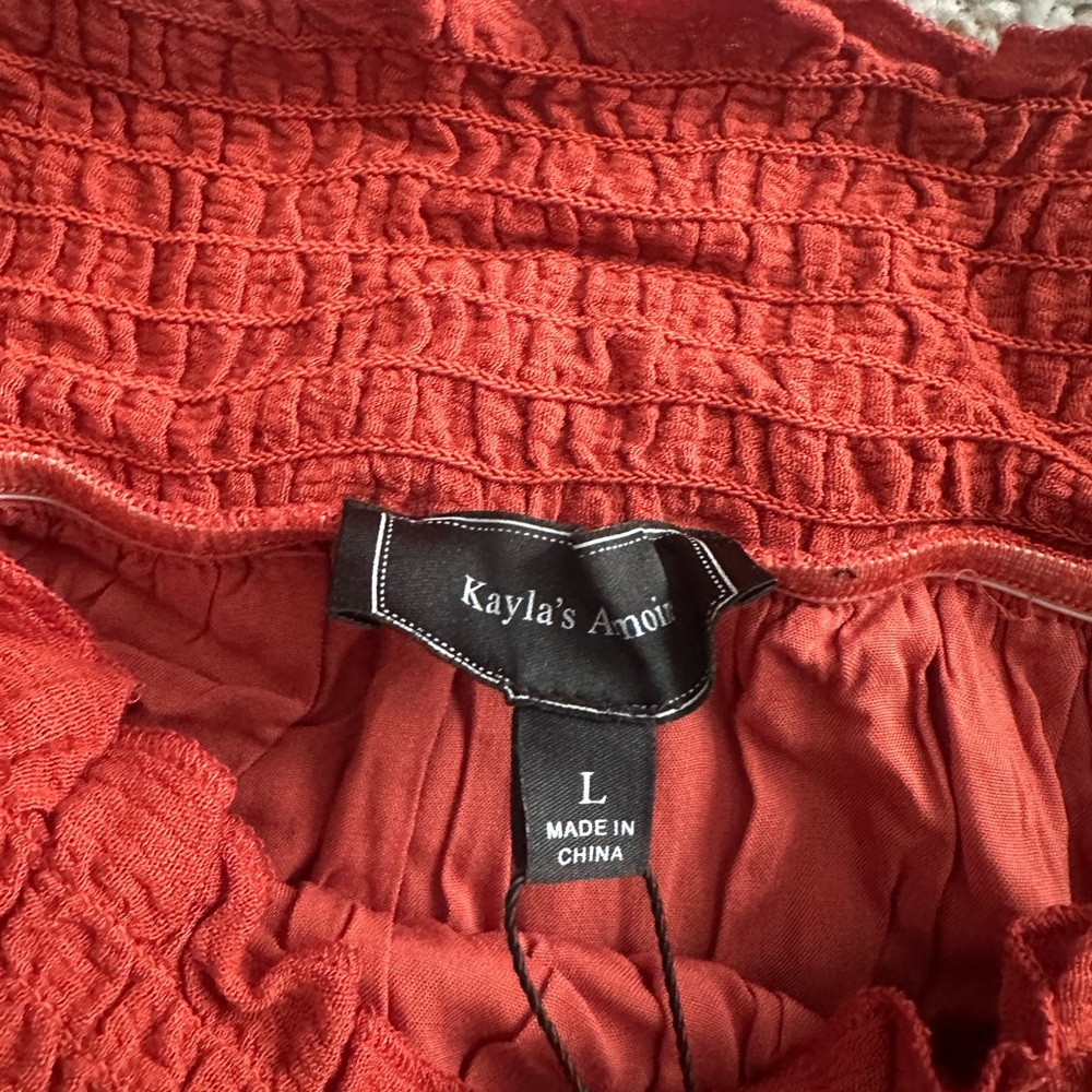 Red Two-Piece Ruffled Set - Picture 2 of 4